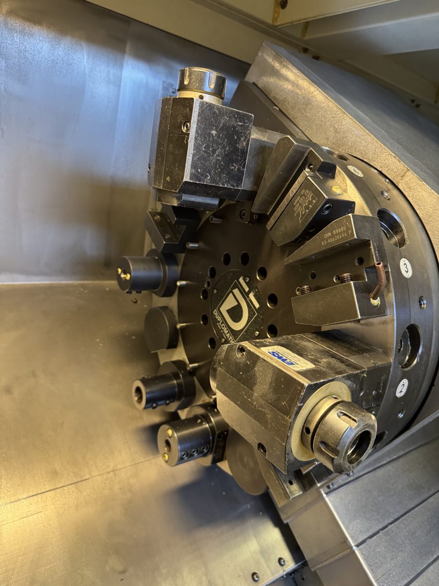 tour 3 axes Hardinge 250